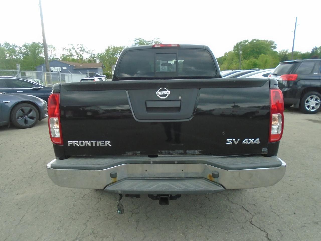 2015 Nissan Frontier 4WD Crew CAB LWB Auto SV - Photo #7