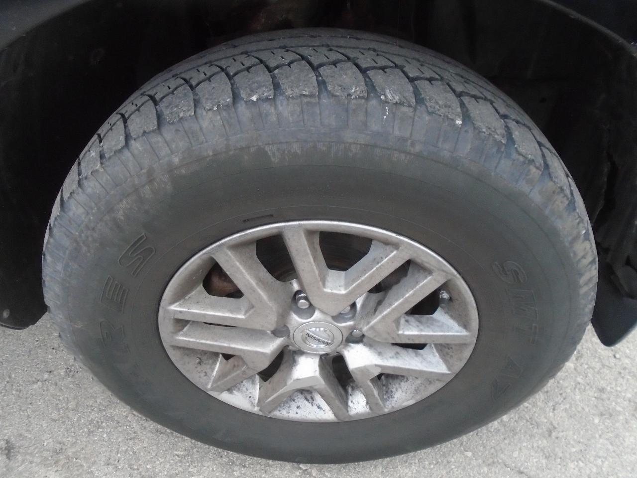 2015 Nissan Frontier 4WD Crew CAB LWB Auto SV - Photo #26