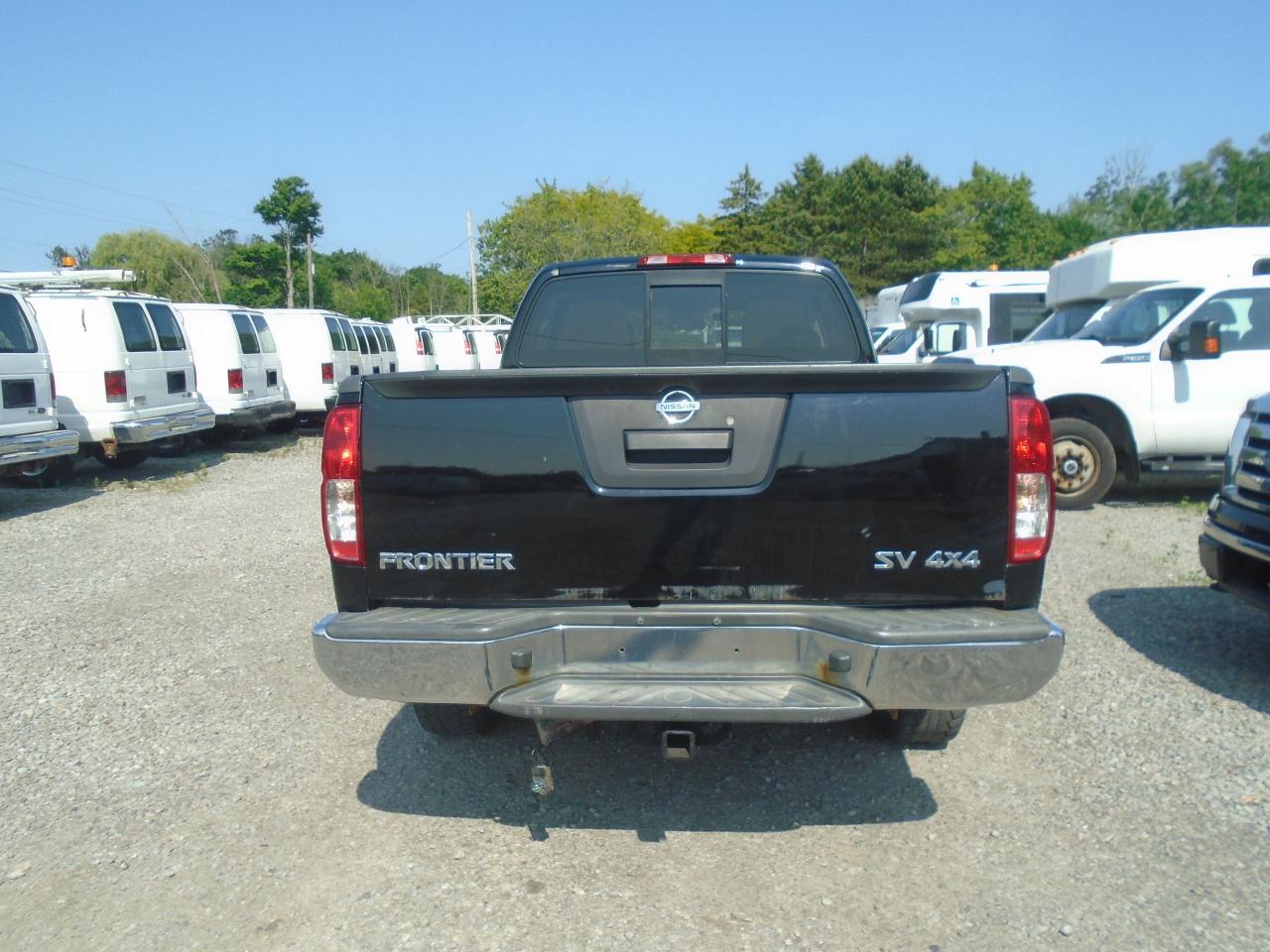 2015 Nissan Frontier 4WD Crew CAB LWB Auto SV - Photo #7