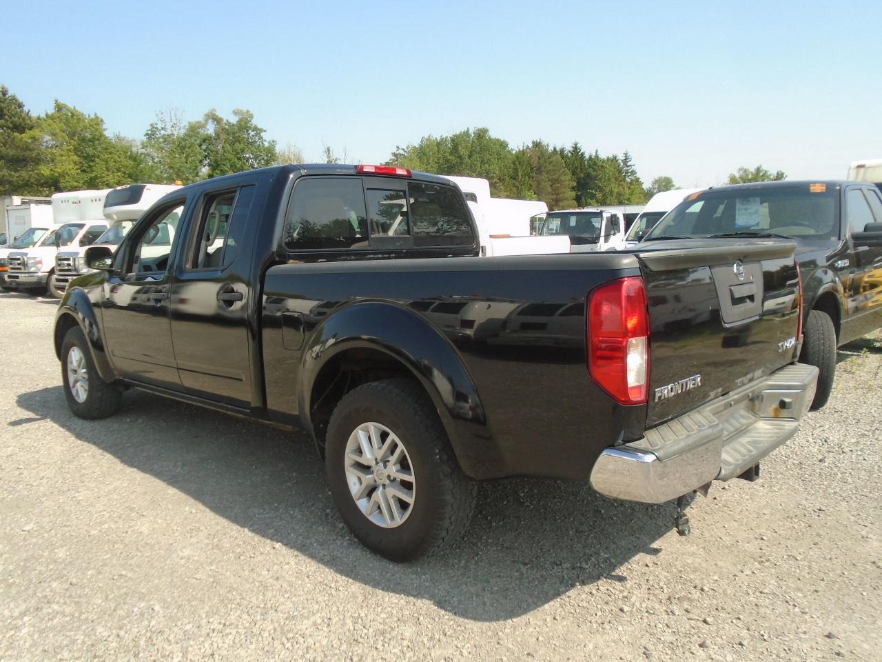2015 Nissan Frontier 4WD Crew CAB LWB Auto SV - Photo #6