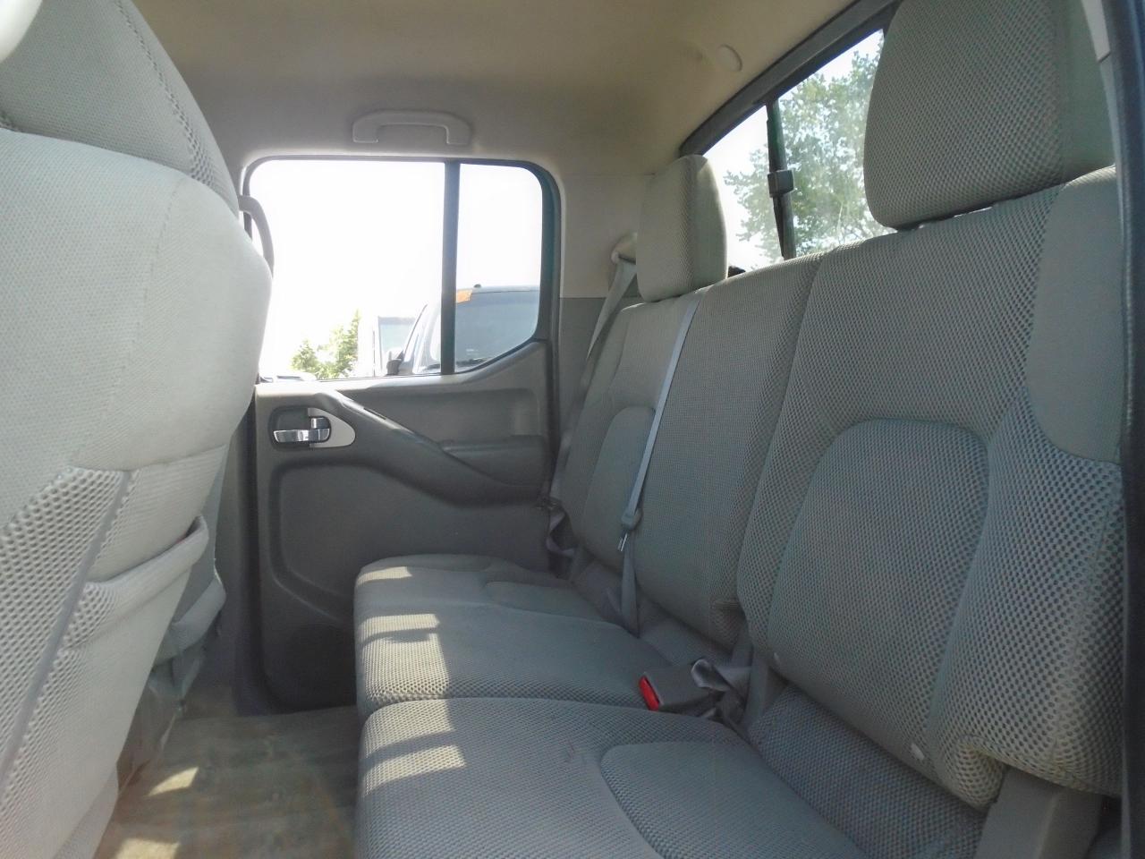 2015 Nissan Frontier 4WD Crew CAB LWB Auto SV - Photo #21