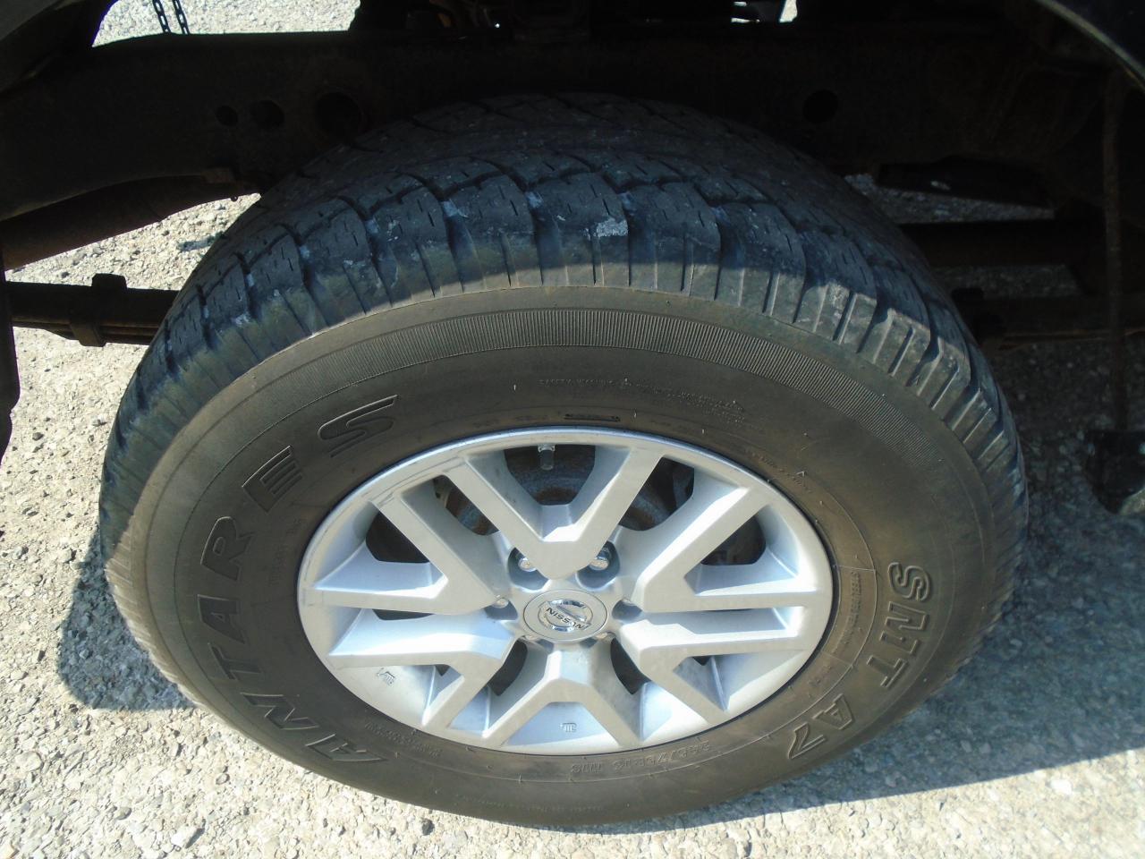 2015 Nissan Frontier 4WD Crew CAB LWB Auto SV - Photo #25