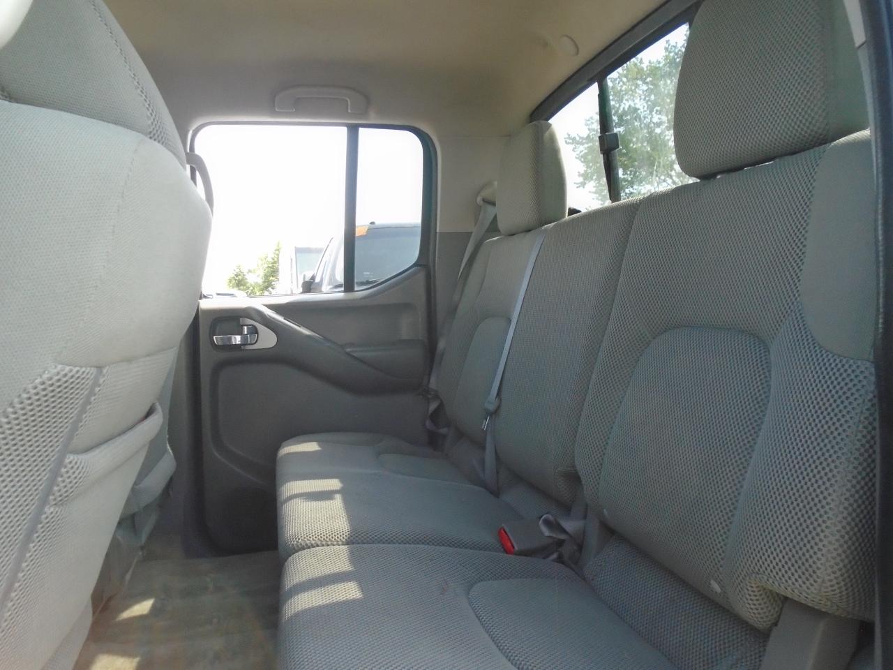 2015 Nissan Frontier 4WD Crew CAB LWB Auto SV - Photo #21