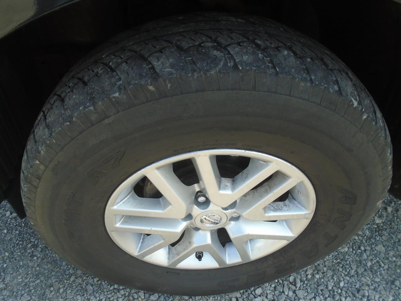 2015 Nissan Frontier 4WD Crew CAB LWB Auto SV - Photo #27