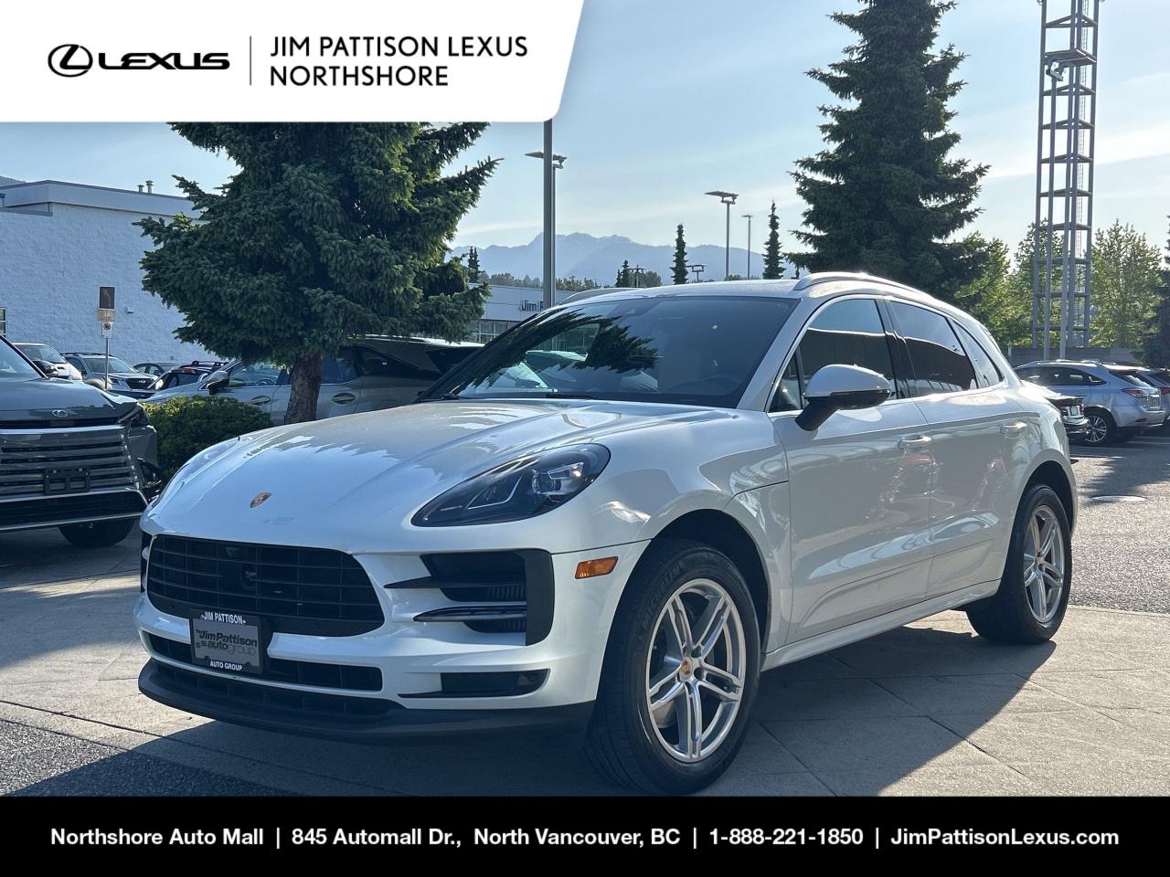 Used 2020 Porsche Macan S / Macan S / No Accident / for sale in North Vancouver, BC