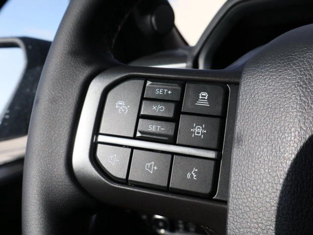 12565445