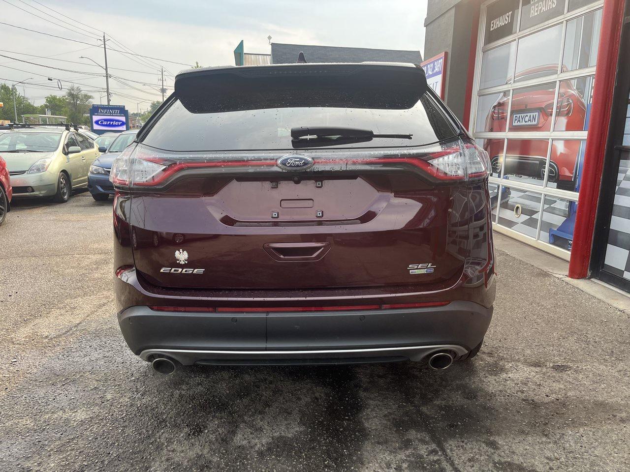 2018 Ford Edge SEL Photo