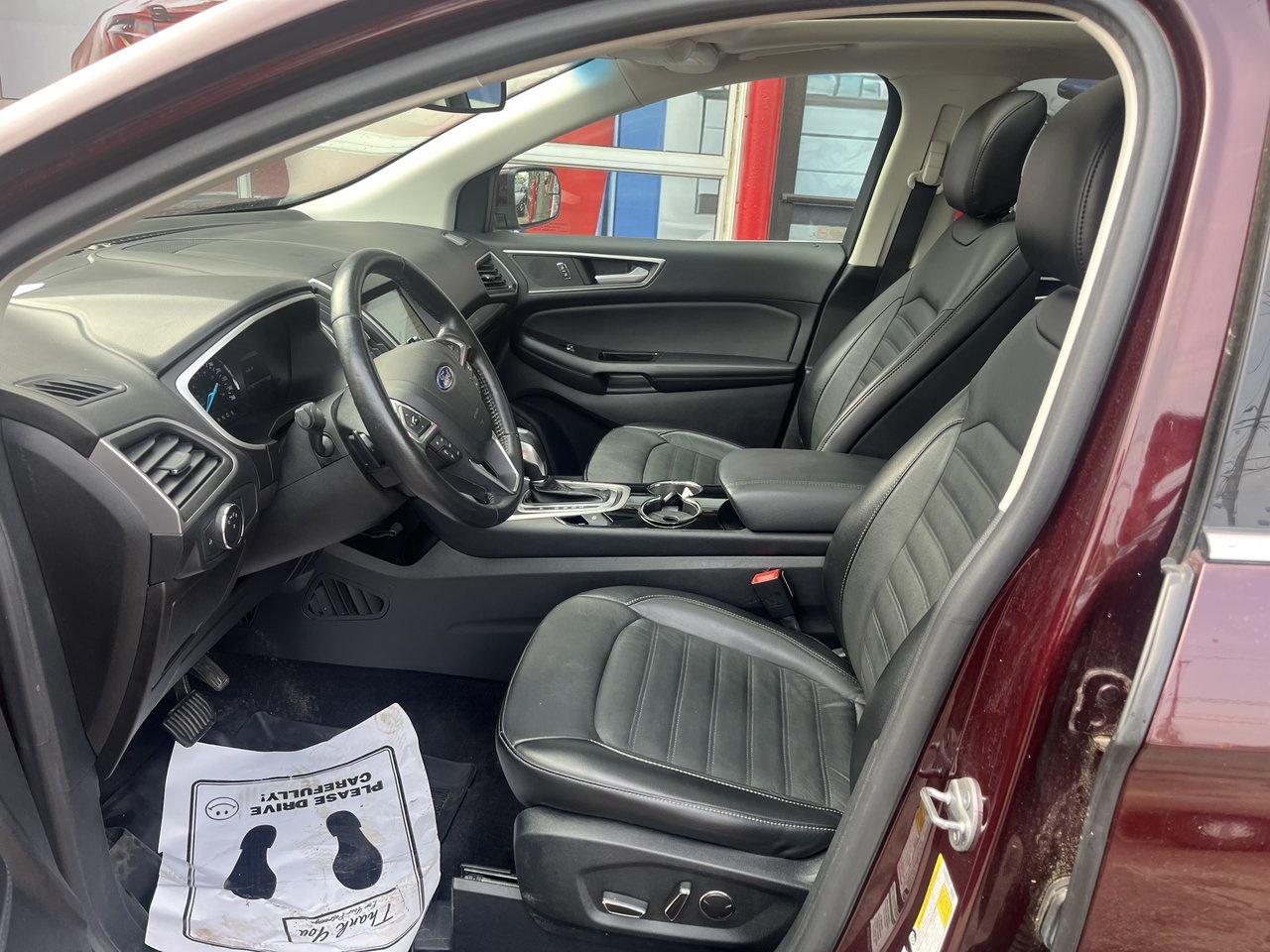 2018 Ford Edge SEL Photo