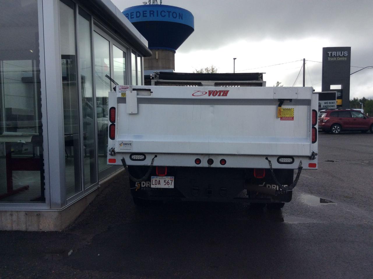 2023 Ford F-550 XL Photo