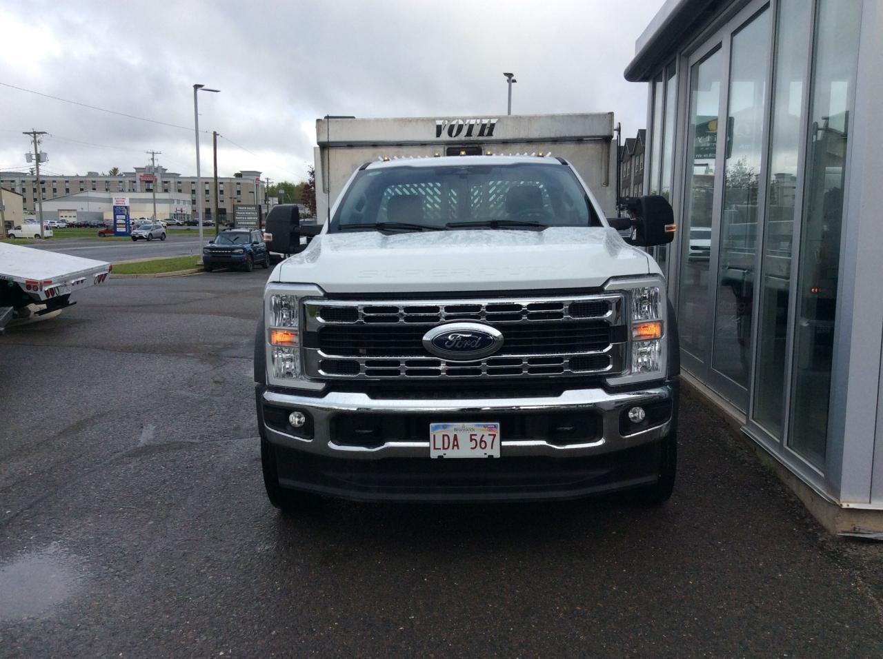 2023 Ford F-550 XL Photo