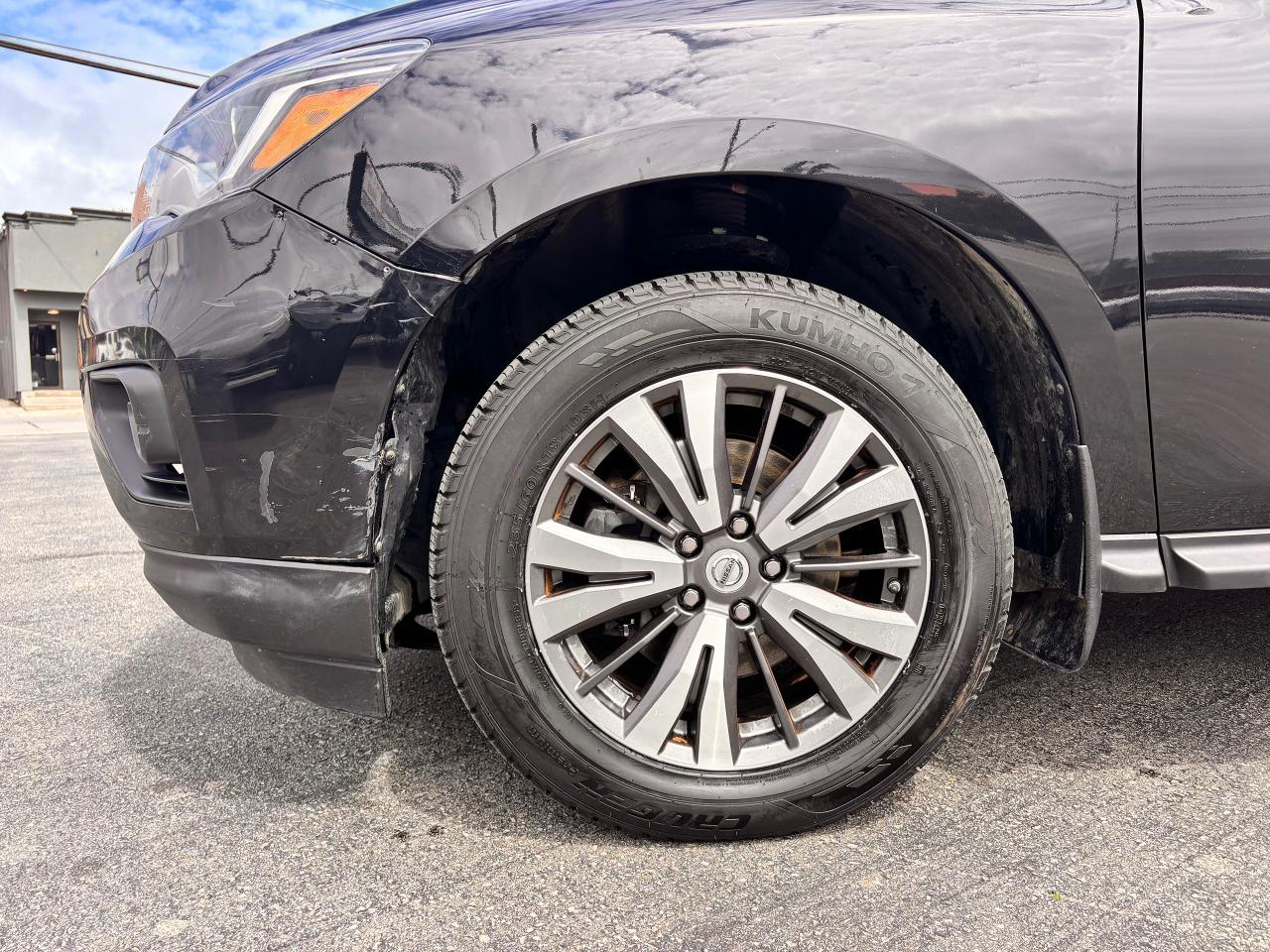 2017 Nissan Pathfinder Warranty Available! Fully Financeable!