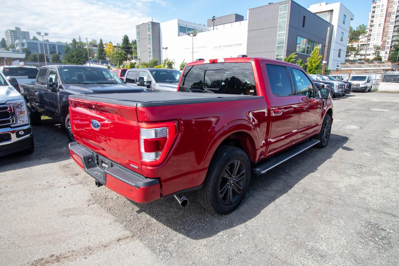 2021 Ford F-150 Lariat 4WD SuperCrew 5.5' Box Photo4