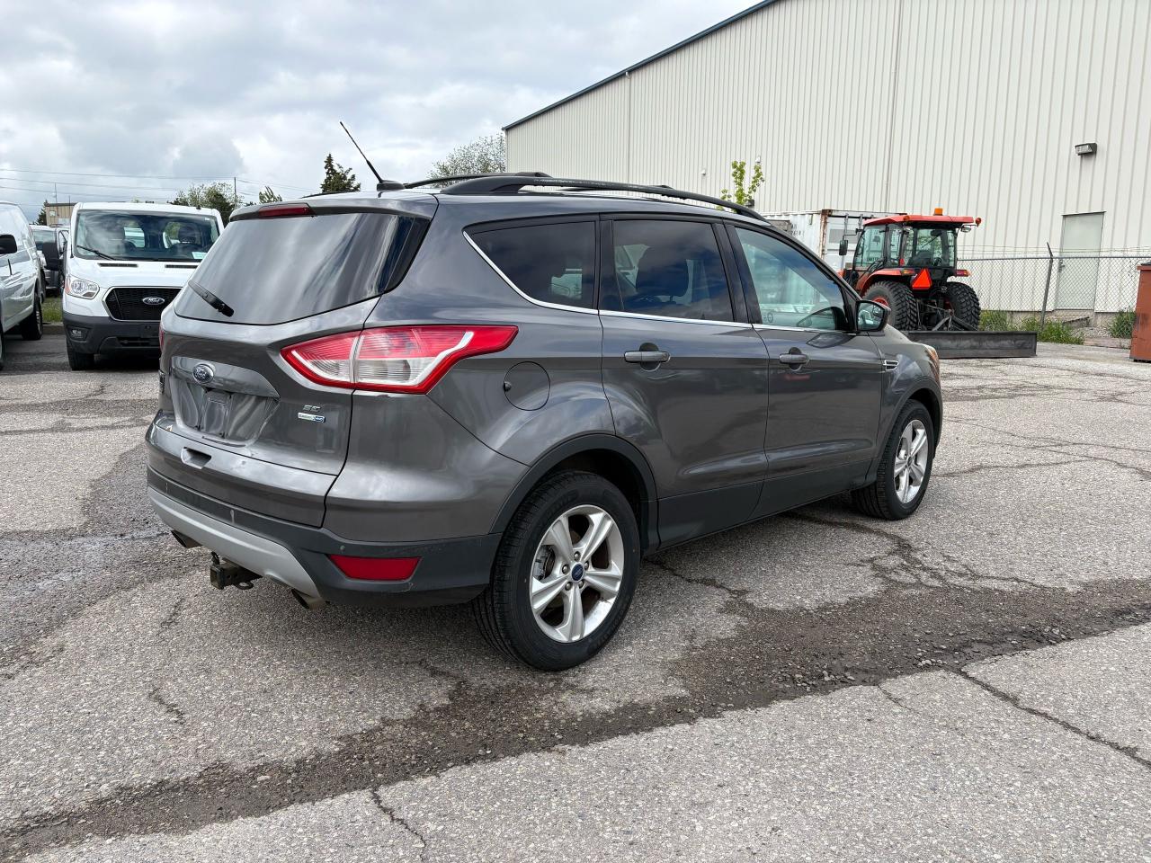 2014 Ford Escape SE - Photo #5