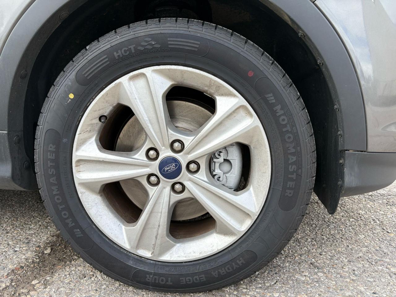 2014 Ford Escape SE - Photo #4