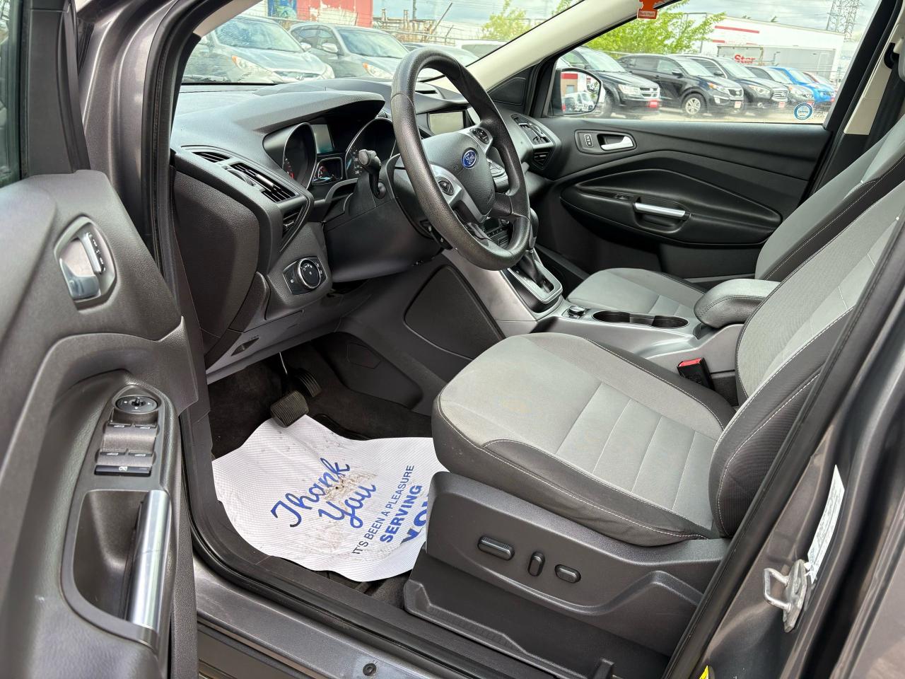 2014 Ford Escape SE - Photo #8