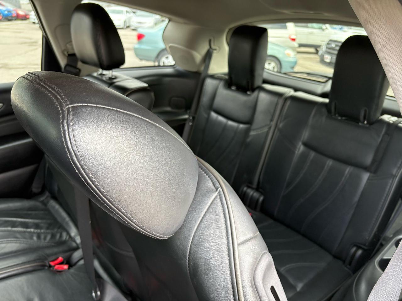 2013 Infiniti JX35 Sunroof/Alloys/Nav - Photo #11