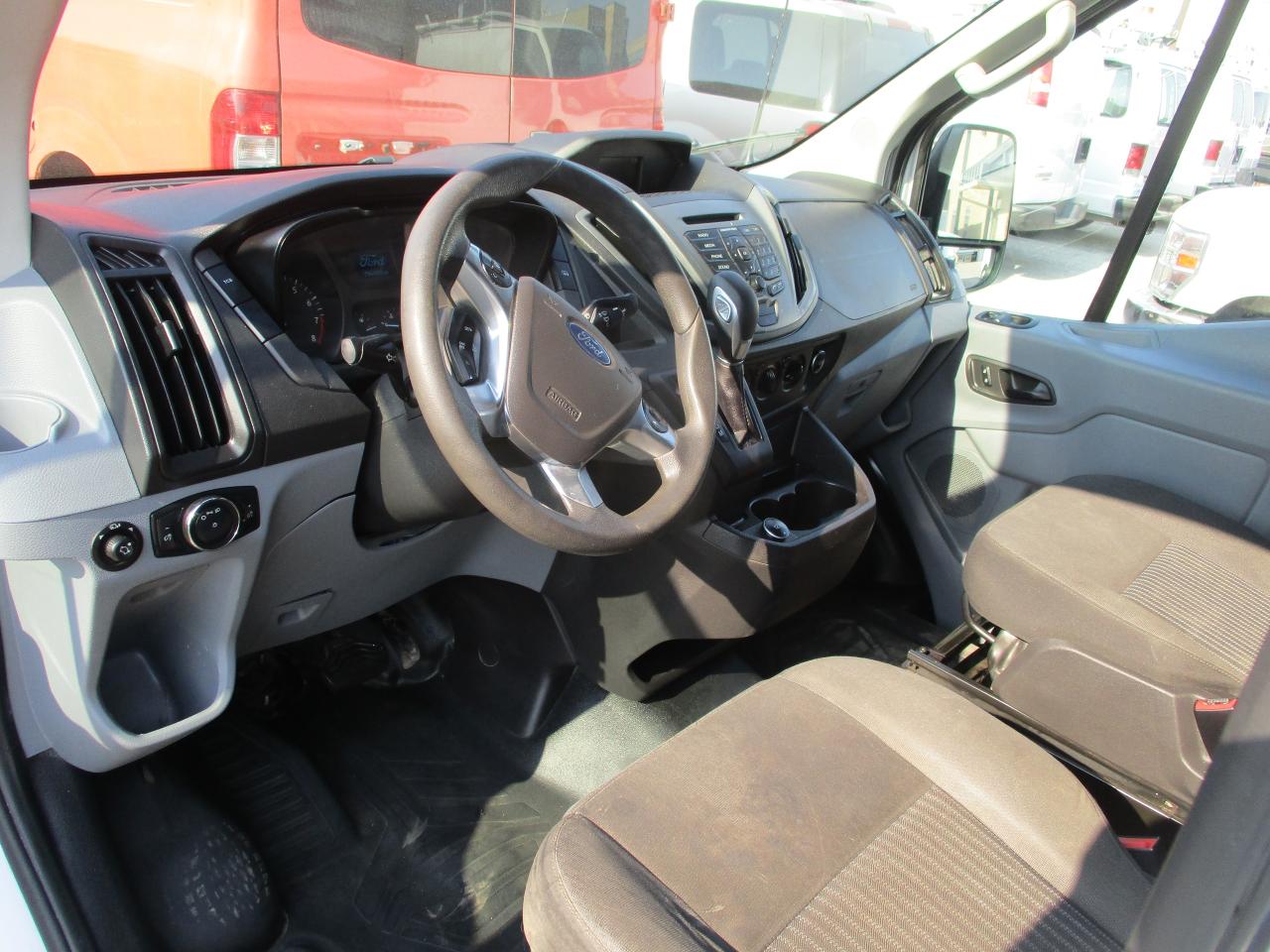 2018 Ford Transit  - Photo #7