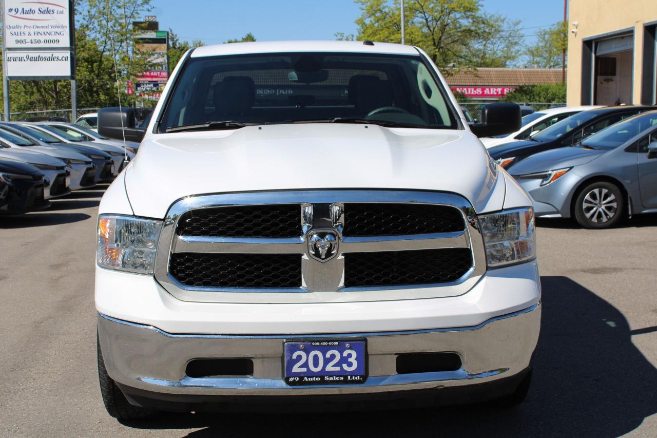 2023 RAM 1500 Classic SLT - Photo #4