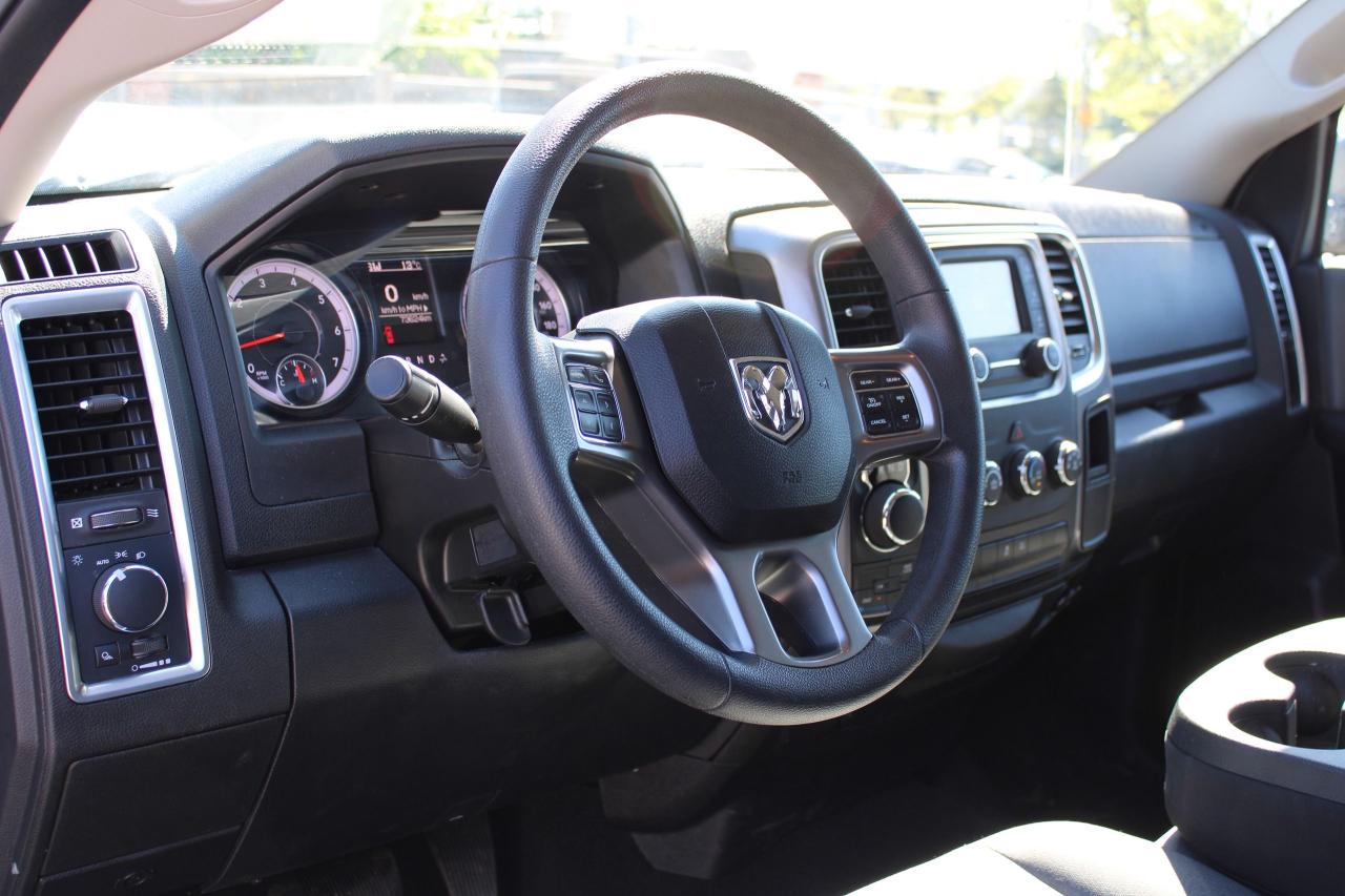 2023 RAM 1500 Classic SLT - Photo #11