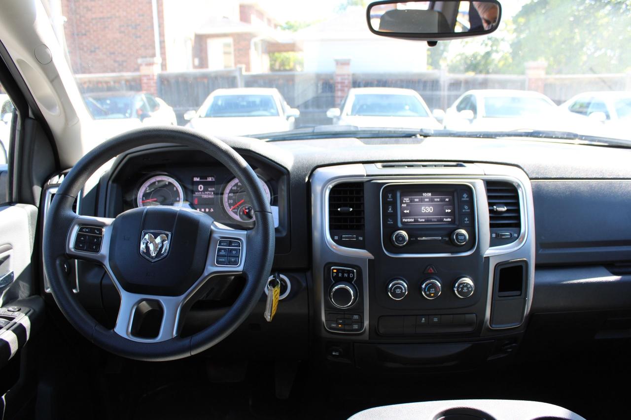 2023 RAM 1500 Classic SLT - Photo #12