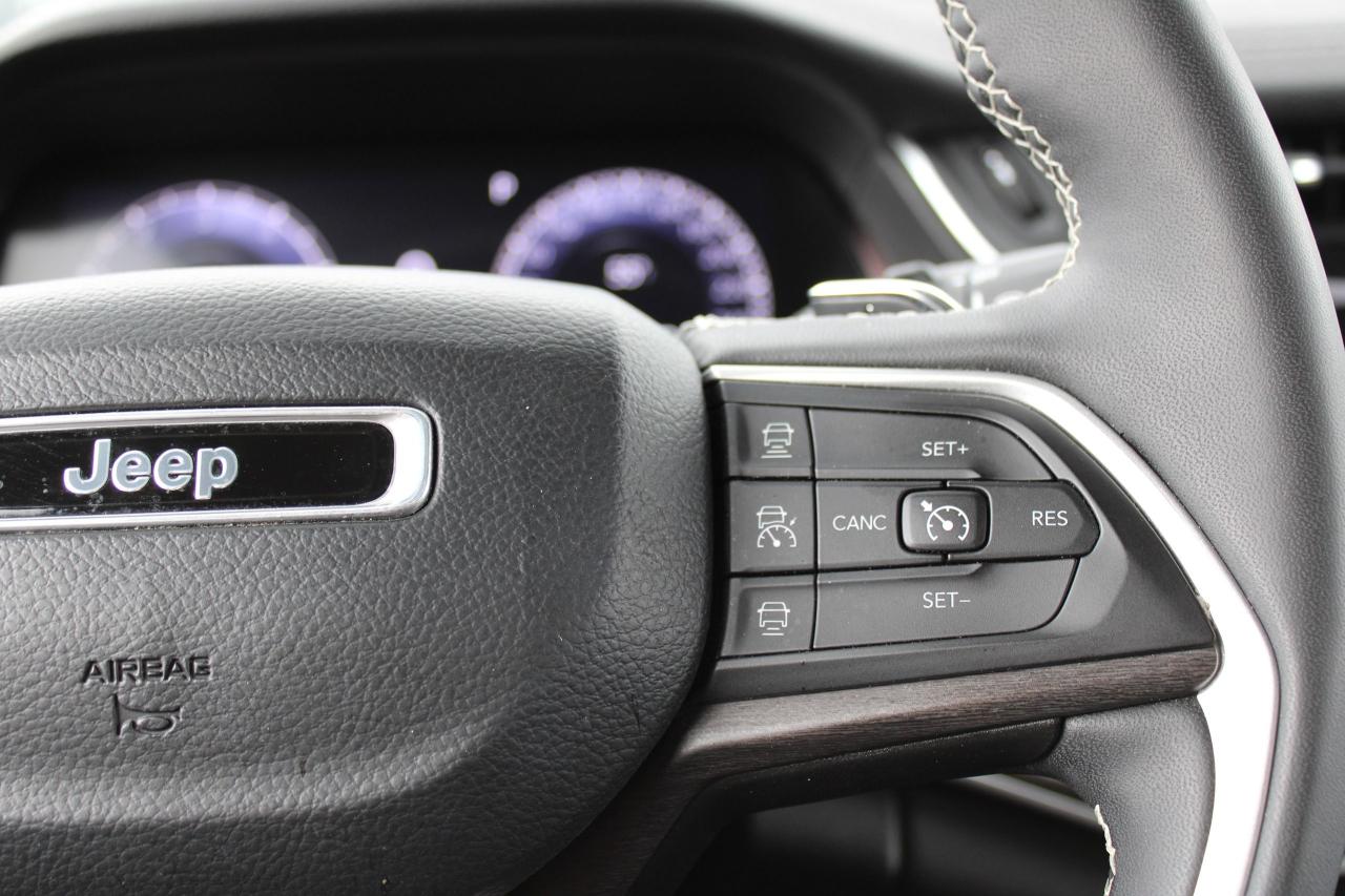 2023 Jeep Grand Cherokee Limited - Photo #15