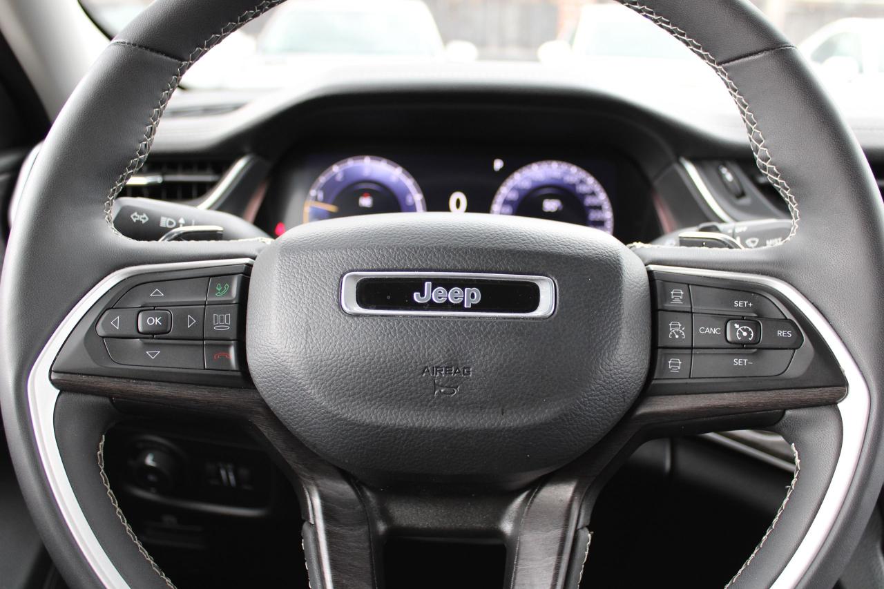 2023 Jeep Grand Cherokee Limited - Photo #17