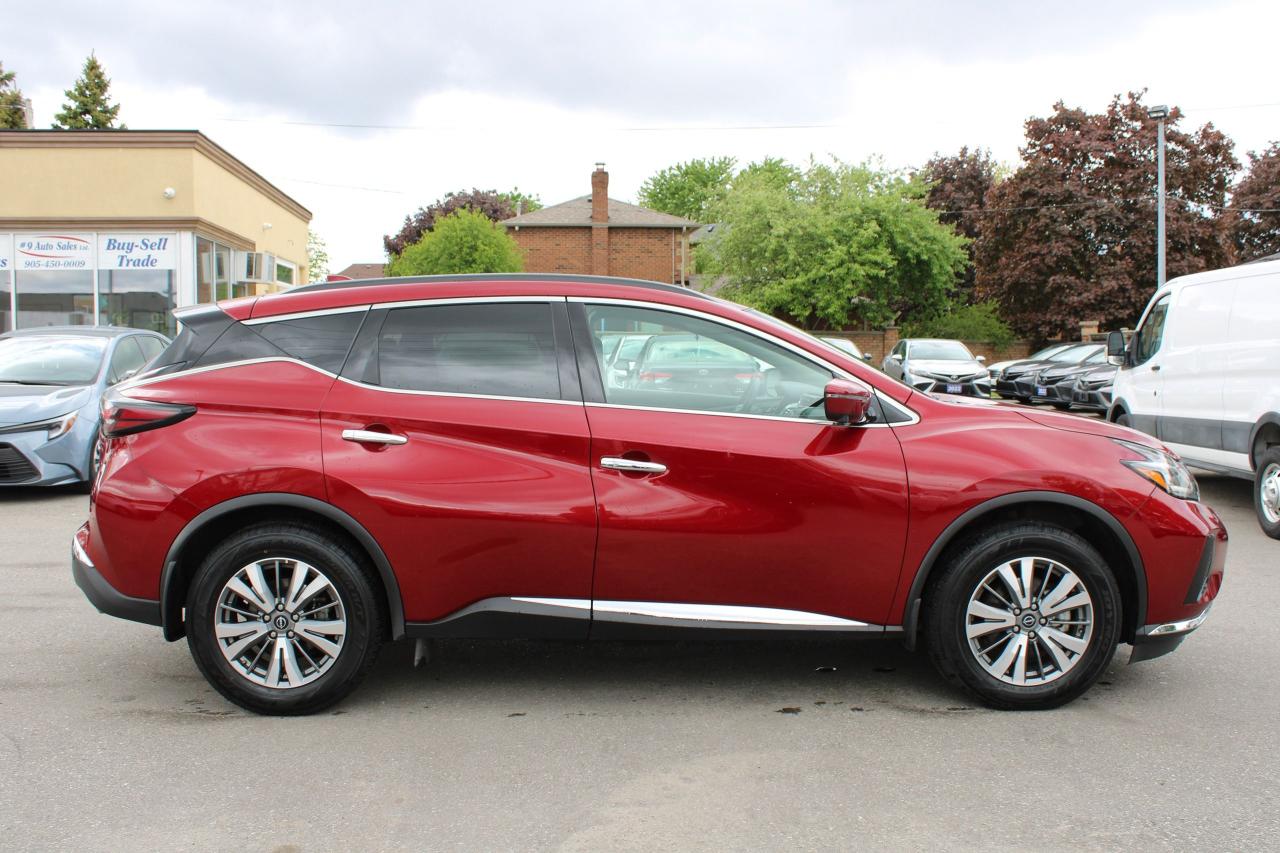 2023 Nissan Murano SV - Photo #3