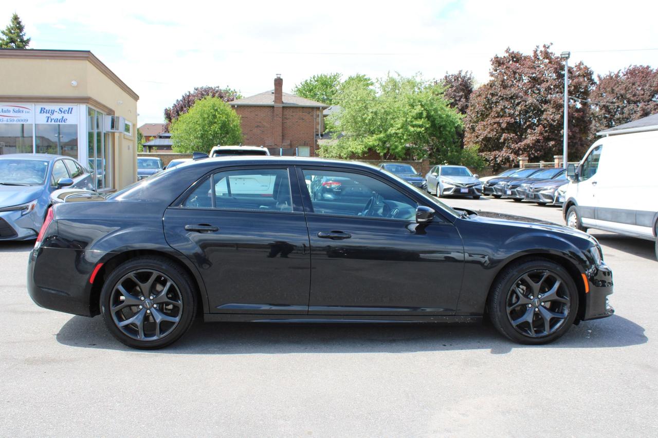 2023 Chrysler 300 300S - Photo #3