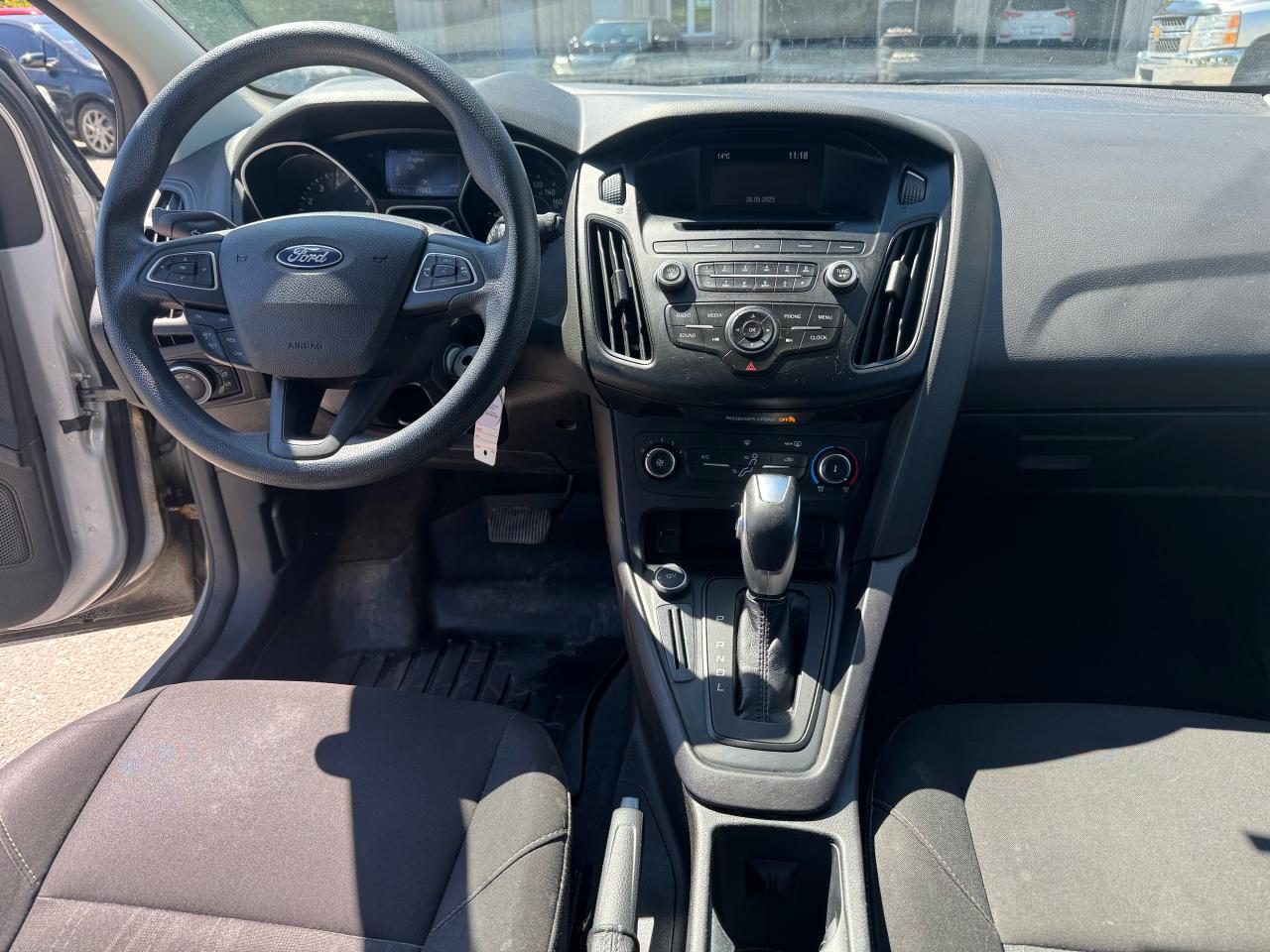 2016 Ford Focus SE - Photo #7