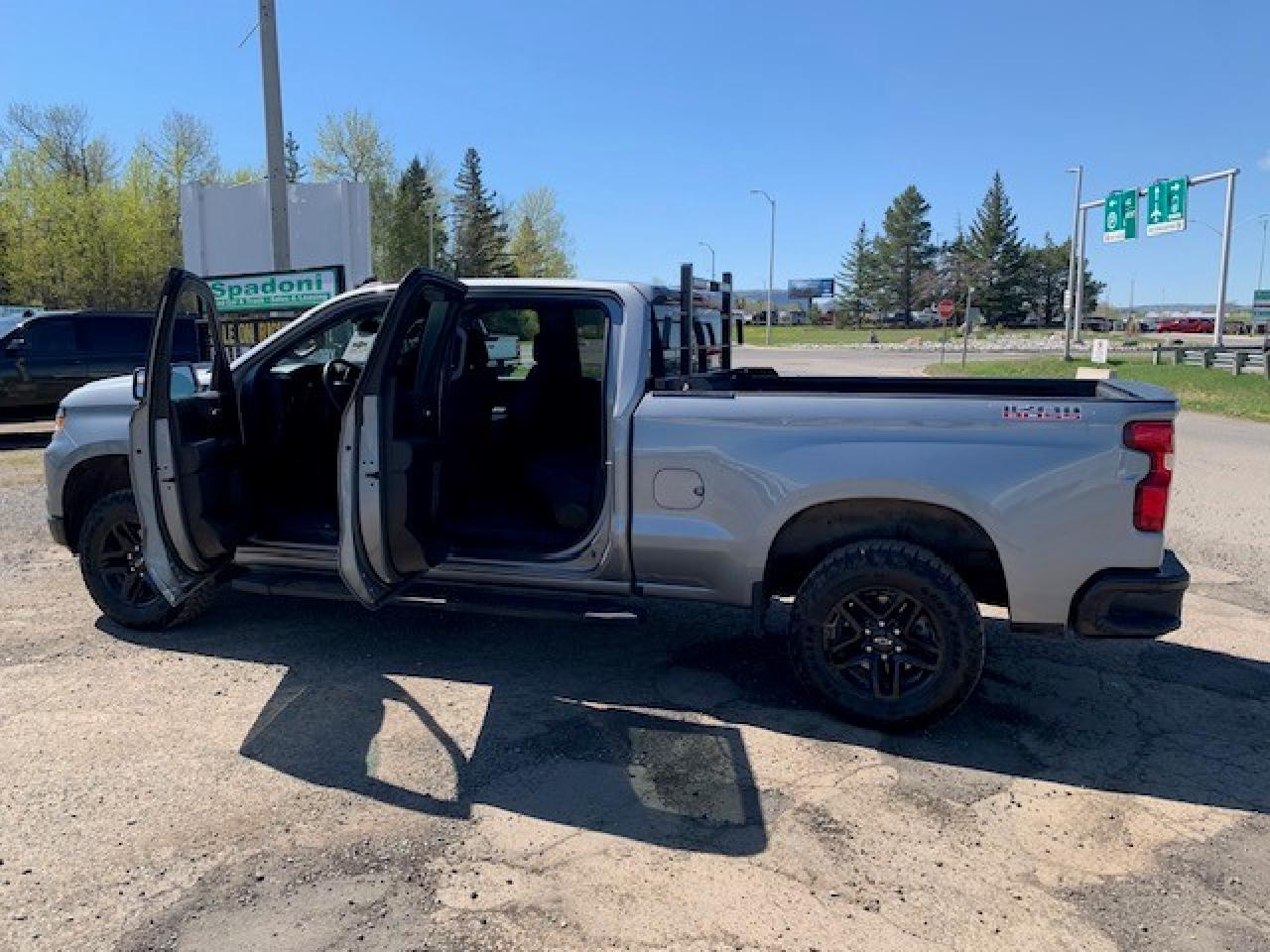 2023 Chevrolet C1500/K1500 Custom Trail Boss - Photo #4