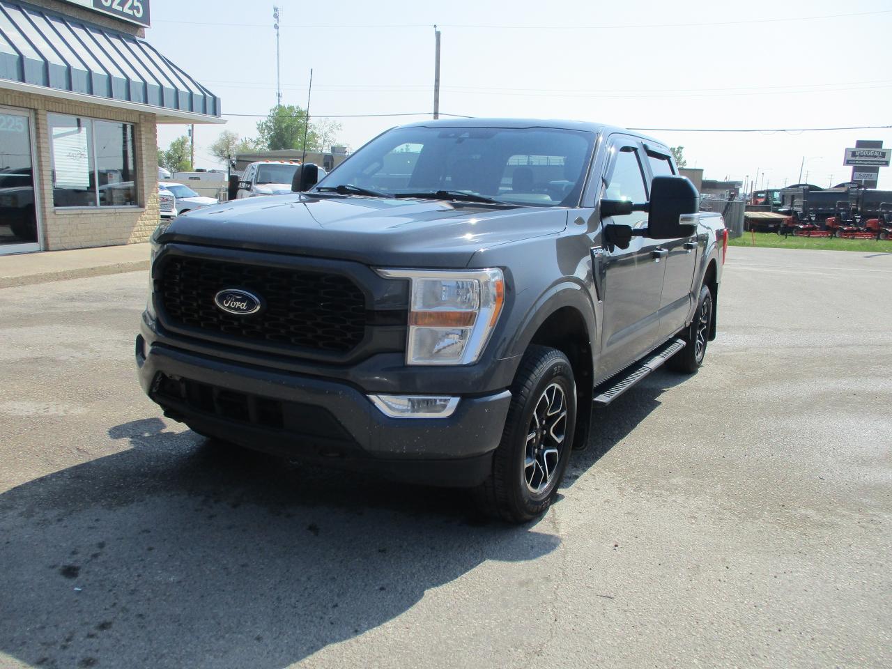 2021 Ford F-150 XL - Photo #3