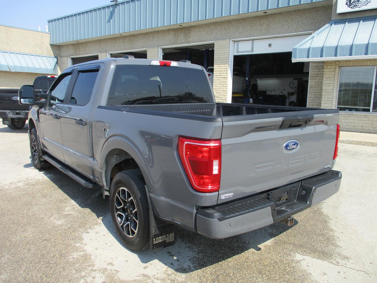 2021 Ford F-150 XL - Photo #6