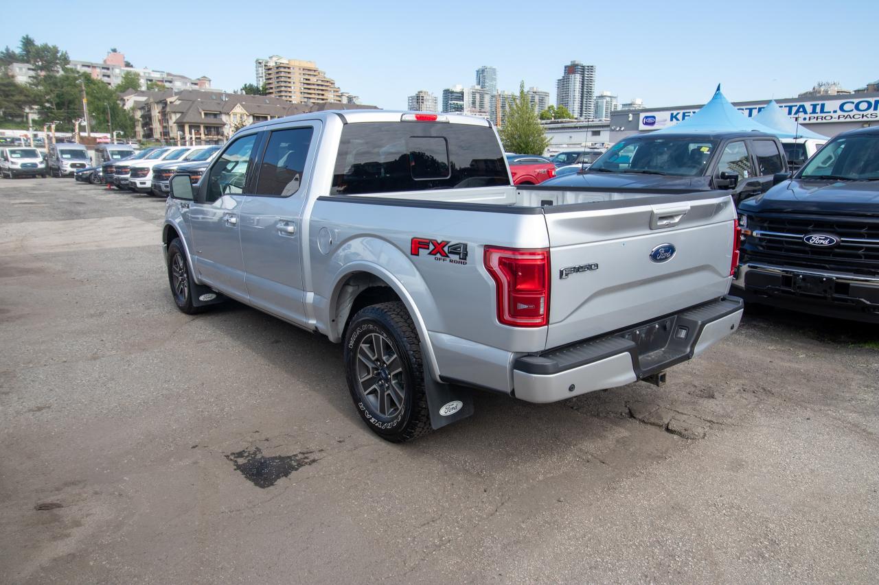 2015 Ford F-150 4WD SUPERCREW 145" LARIAT Photo5