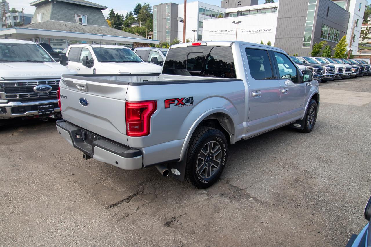 2015 Ford F-150 4WD SUPERCREW 145" LARIAT Photo4