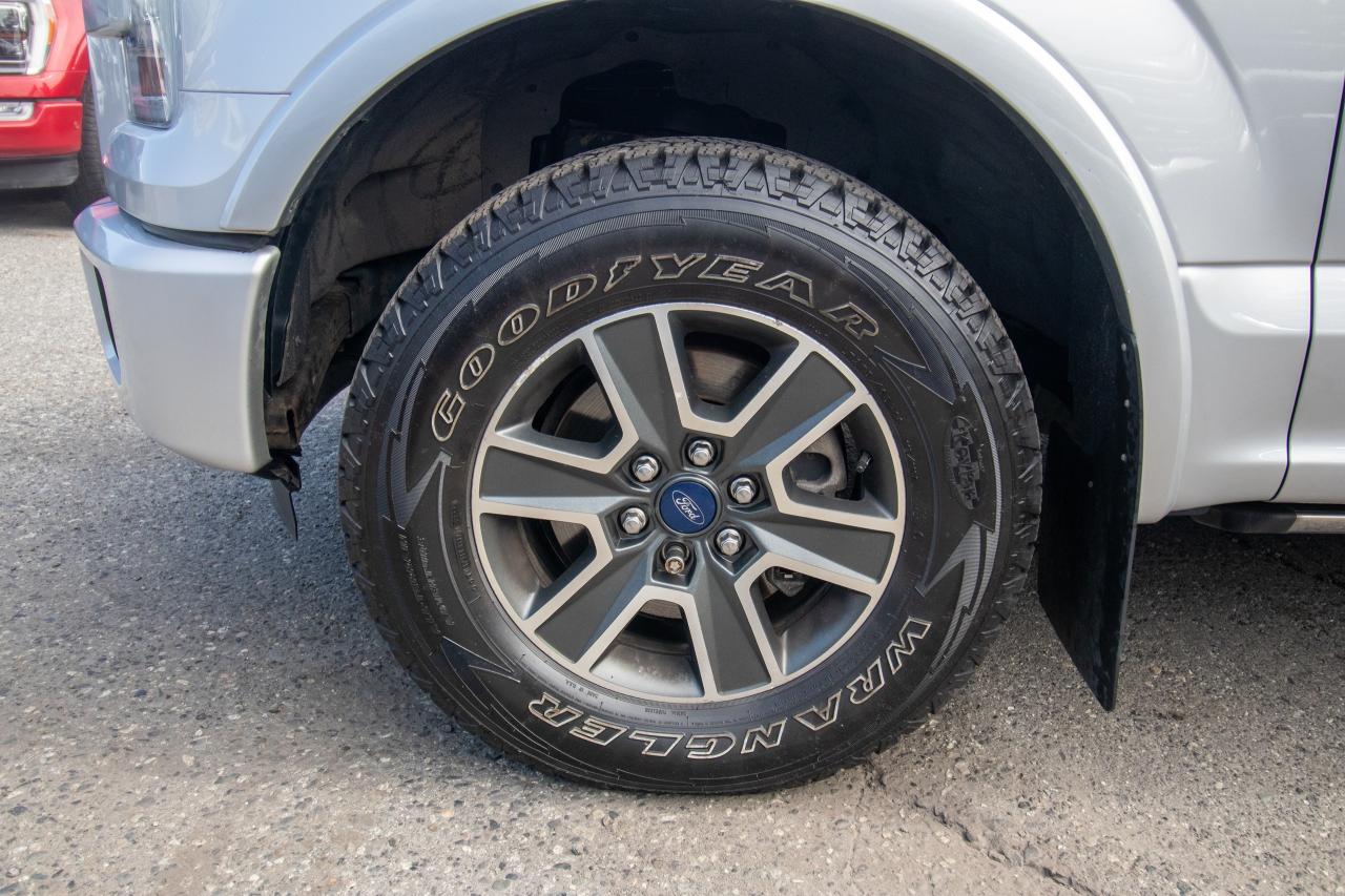 2015 Ford F-150 4WD SUPERCREW 145" LARIAT Photo5