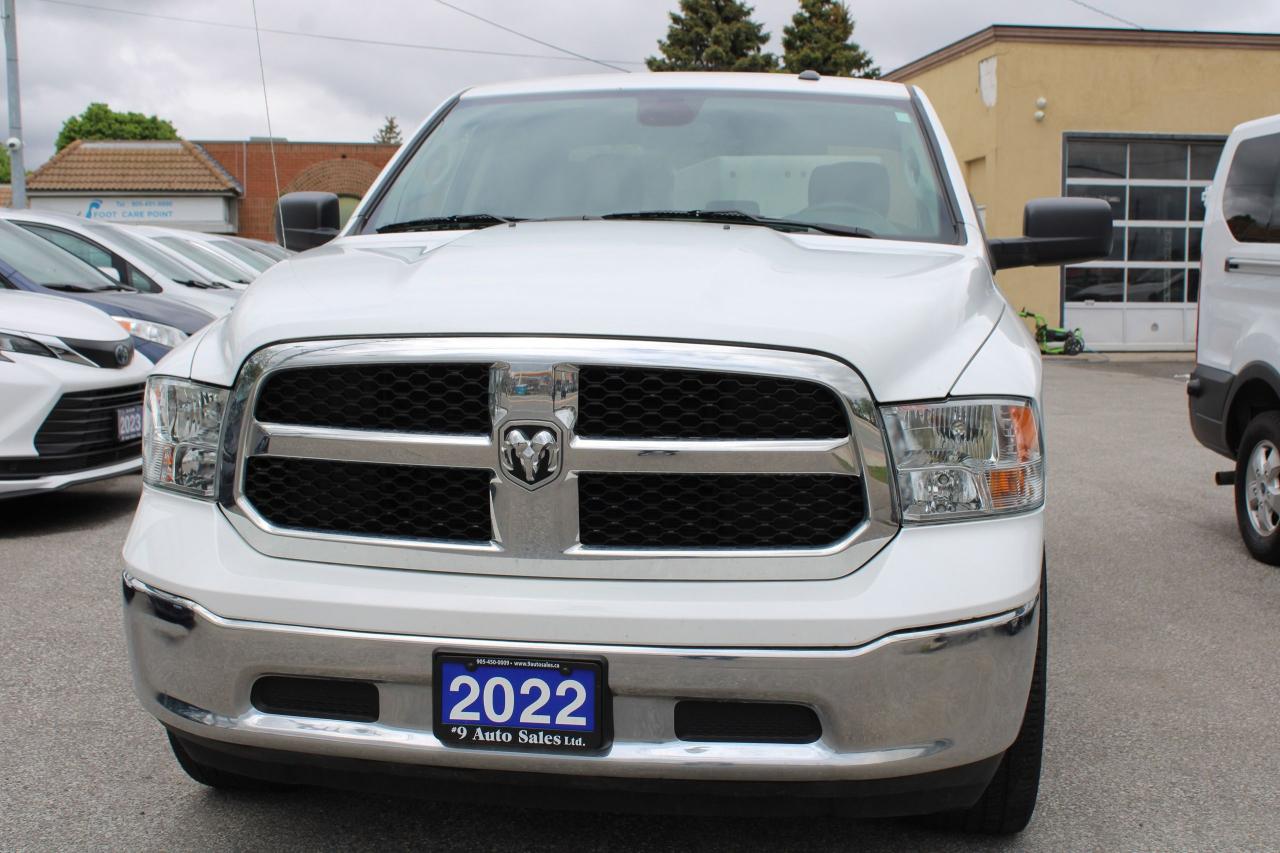 2022 RAM 1500 Classic SLT - Photo #4