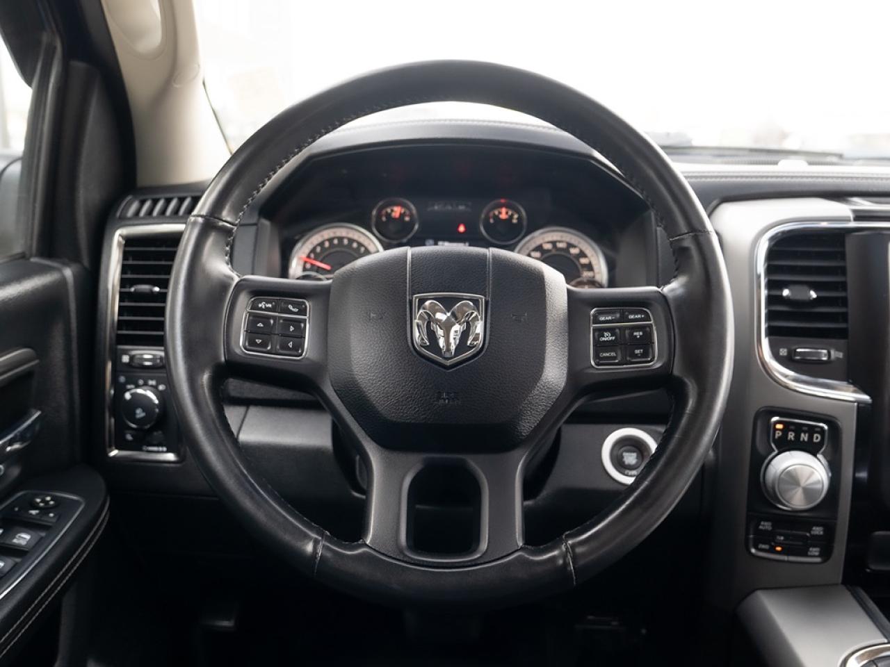 2017 RAM 1500 SPORT 4x4 Photo11