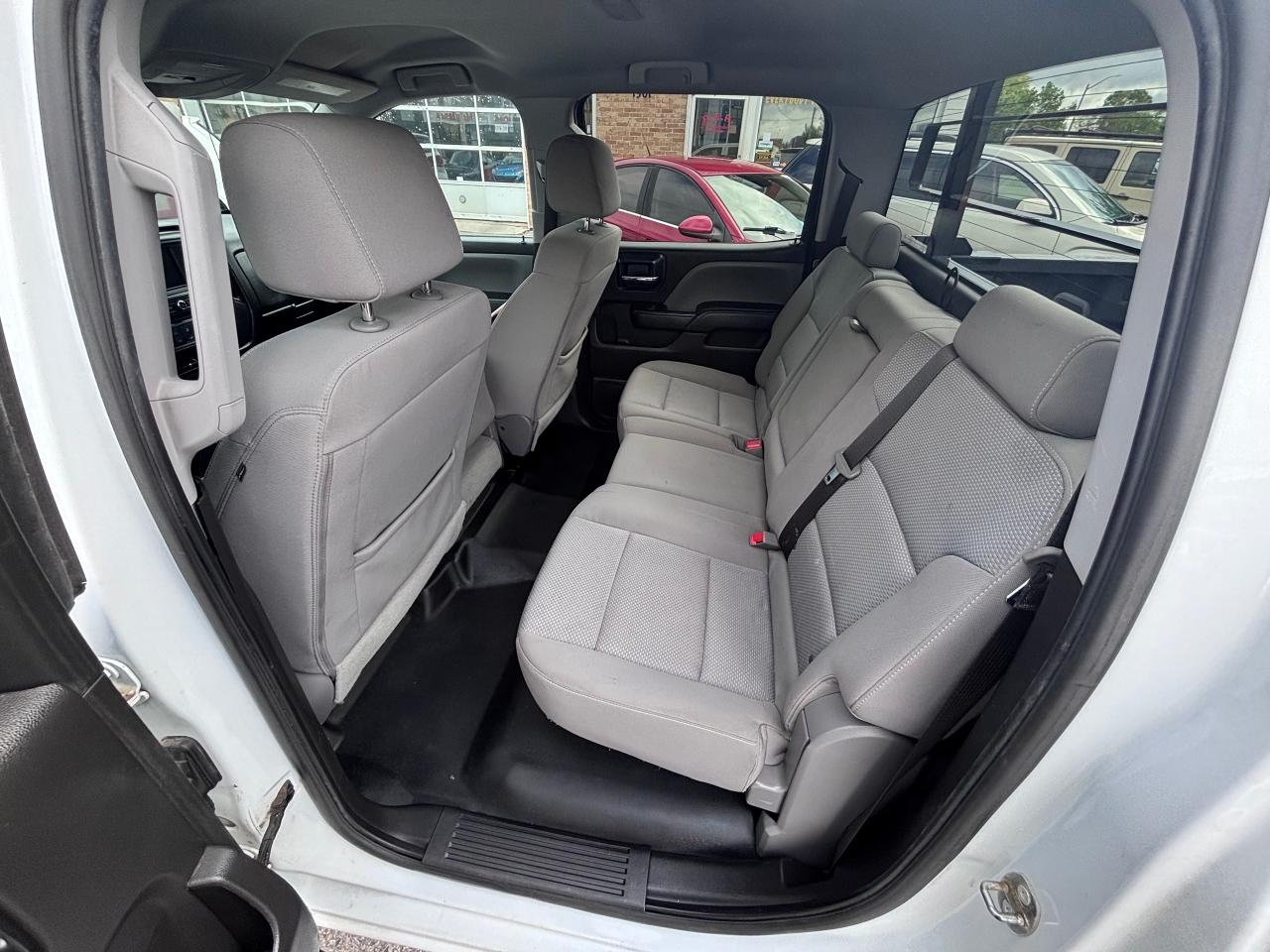 2018 Chevrolet Silverado 1500 EXTRA CLEAN WORK TRUCK - Photo #13