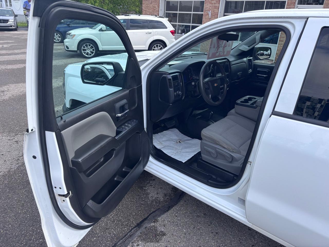 2018 Chevrolet Silverado 1500 EXTRA CLEAN WORK TRUCK - Photo #14