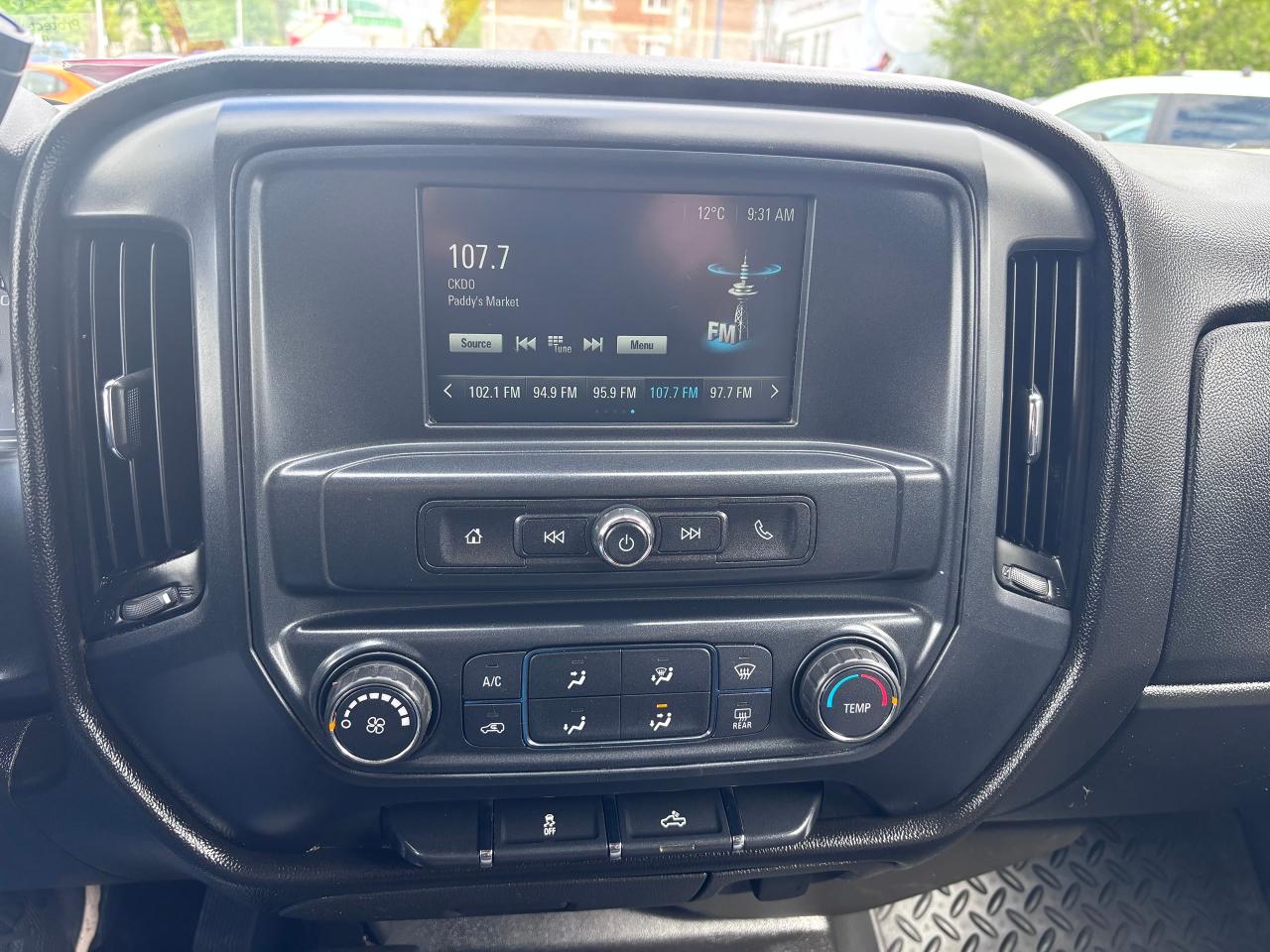 2018 Chevrolet Silverado 1500 EXTRA CLEAN WORK TRUCK - Photo #17