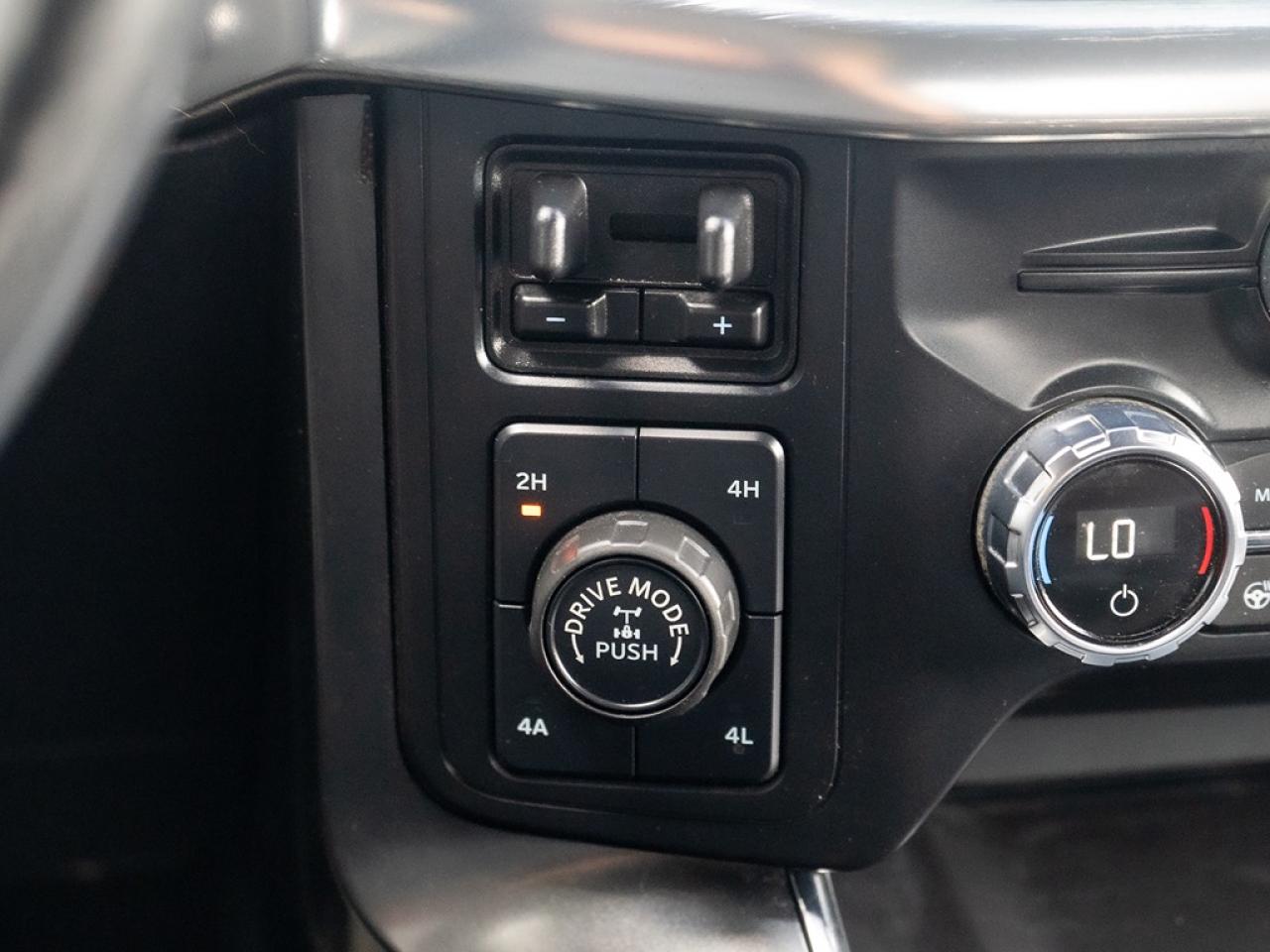 2021 Ford F-150 LARIAT 3.5L Photo12