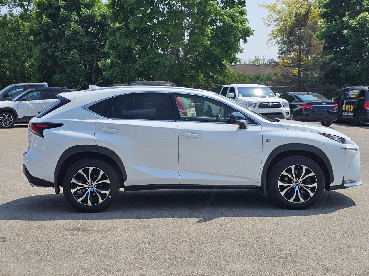 2017 Lexus NX 200t AWD - 2.0L 4cyl. turbocharged engine, Leather - Photo #4