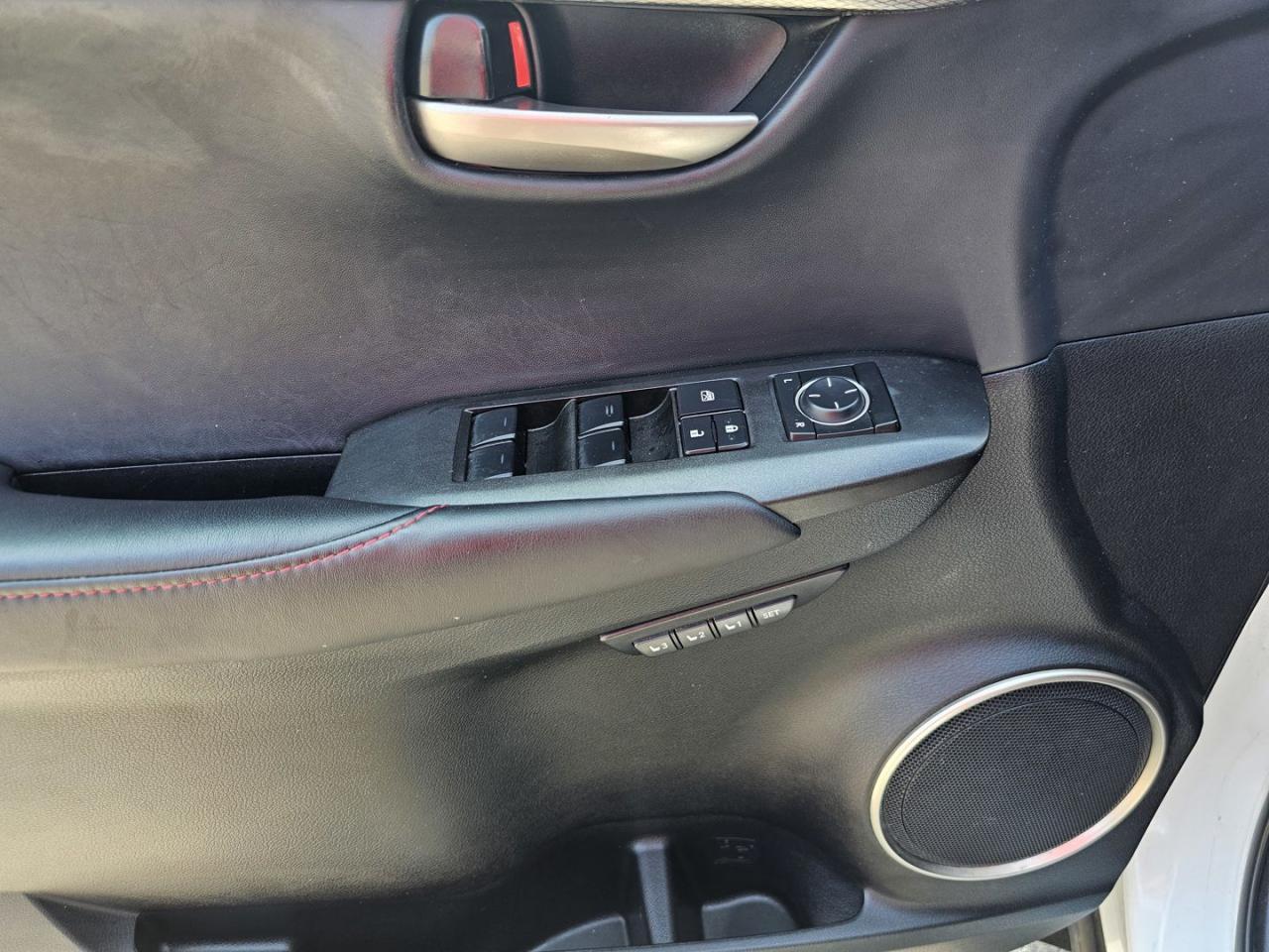 2017 Lexus NX 200t AWD - 2.0L 4cyl. turbocharged engine, Leather - Photo #12