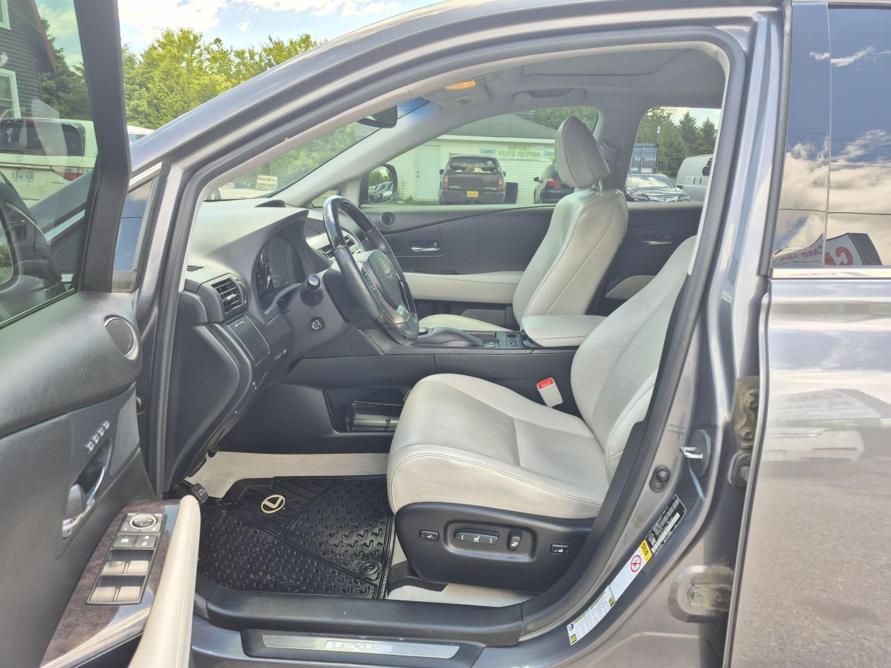 2014 Lexus RX 350 AWD - NO ACCIDENTS/CERTIFIED/LOADED Photo35