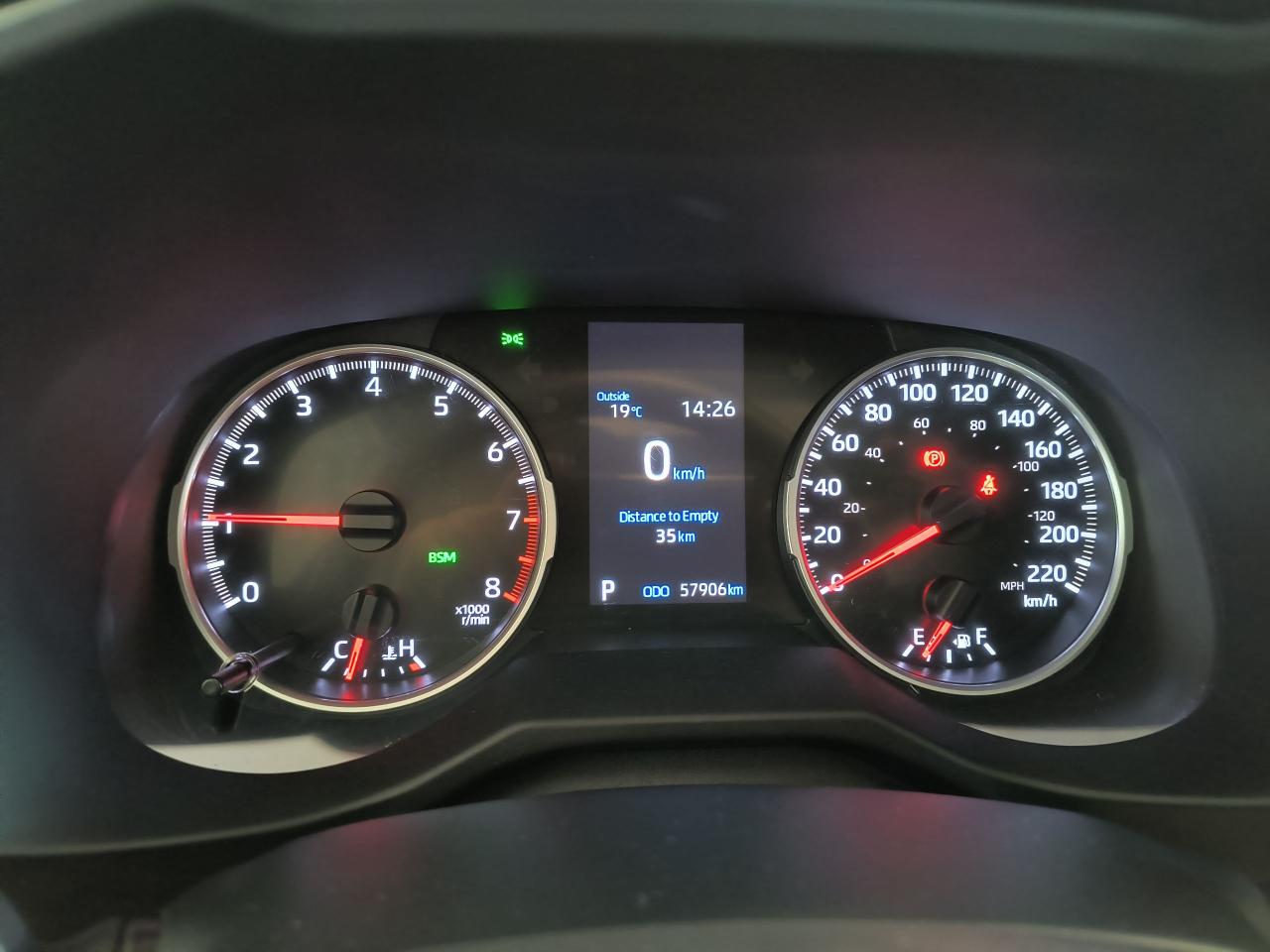 1748284577