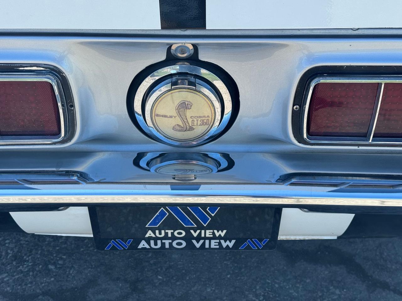 1748284736