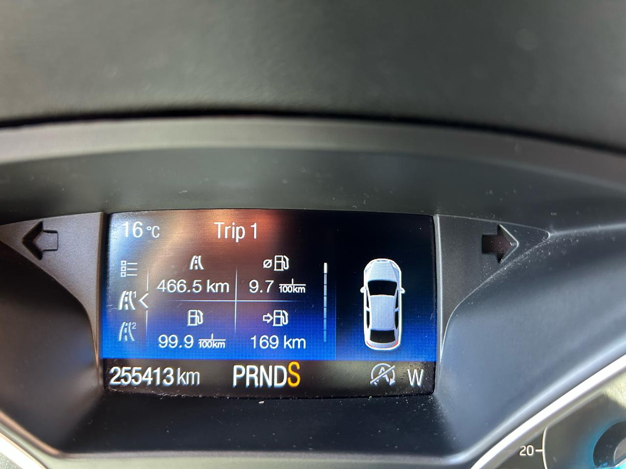 1748284743
