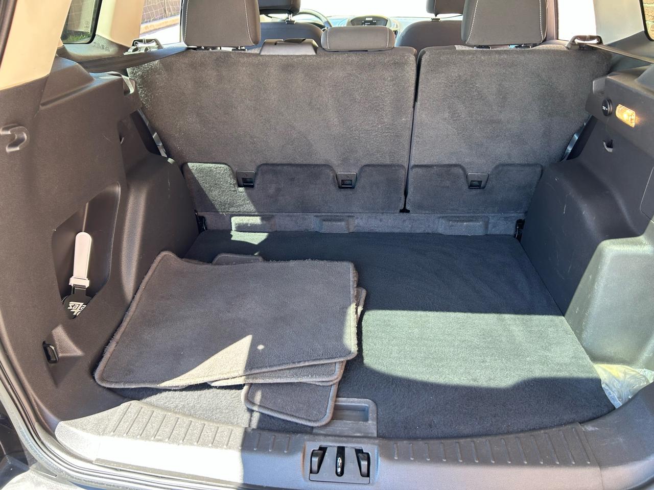 2017 Ford Escape SE - Photo #9