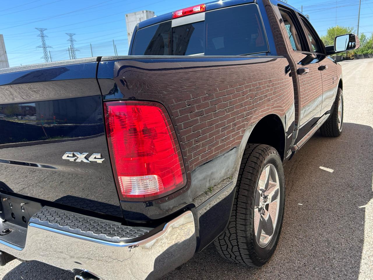 2017 RAM 1500 Big Horn - Photo #8