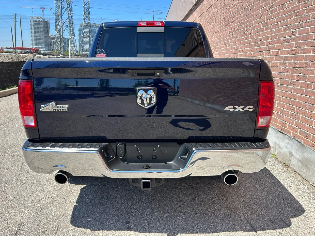 2017 RAM 1500 Big Horn - Photo #5